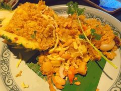 原只菠萝炒饭-大头虾越式风味餐厅(光明广场店)