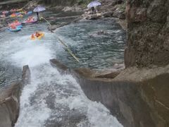 -安吉龙王山峡谷漂流