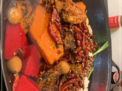 -四小区火锅·巷子里的重庆火锅(花照壁店)