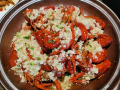 -大中华酒楼·主席武昌鱼·武汉美食地标(江汉路步行街店)