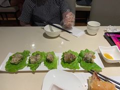 生菜脆皮牛腩-本味轩精品茶餐厅(黄山路店)