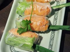 -大头虾越式风味餐厅(光明广场店)