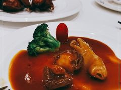-景月阁空中食府(希尔顿酒店)