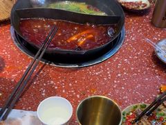 -赵美丽·重庆社区火锅·直营店(火车东站·中豪国际店)