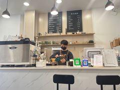 -白鹅咖啡(金城花园店)