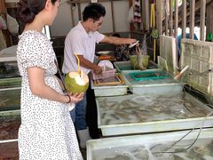 -拉威海鲜市场