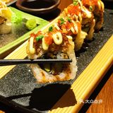 有种到了东京的感觉嘞 就餐都是独立的榻榻米式的包间哦