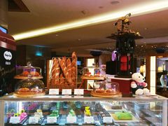 面包甜点陈列柜-粤海喜来登酒店·&More聚驿(天河城店)