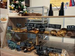 -沁屋面包店(人民东路店)
