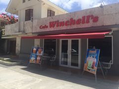 -Winchell's Donuts House