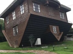 -金山农民画村-枫泾波兰倒置屋