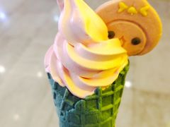 白桃口味华夫筒-麦当劳(龙之梦购物中心店)