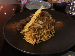 紅酒燴手工牛肉丸面-wann lounge 低温慢煮牛排·清吧