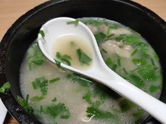 滋补羊肉汤-关东小磨东北菜(上海长风大悦城店)