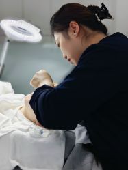 -靓芙泉专研痘痘肌