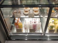 面包甜点陈列柜-喜茶(上海奉贤宝龙店)