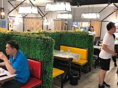大堂-美膳居川菜馆油焖大虾烧烤(卓刀泉店)