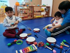 -抱抱熊托育中心(大悦城店)