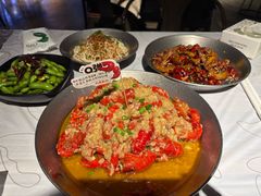 -巴厘龙虾·榜首油焖大虾(音乐学院·沿江酒馆店)