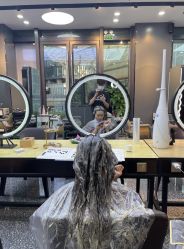 -藤野造型烫发染发