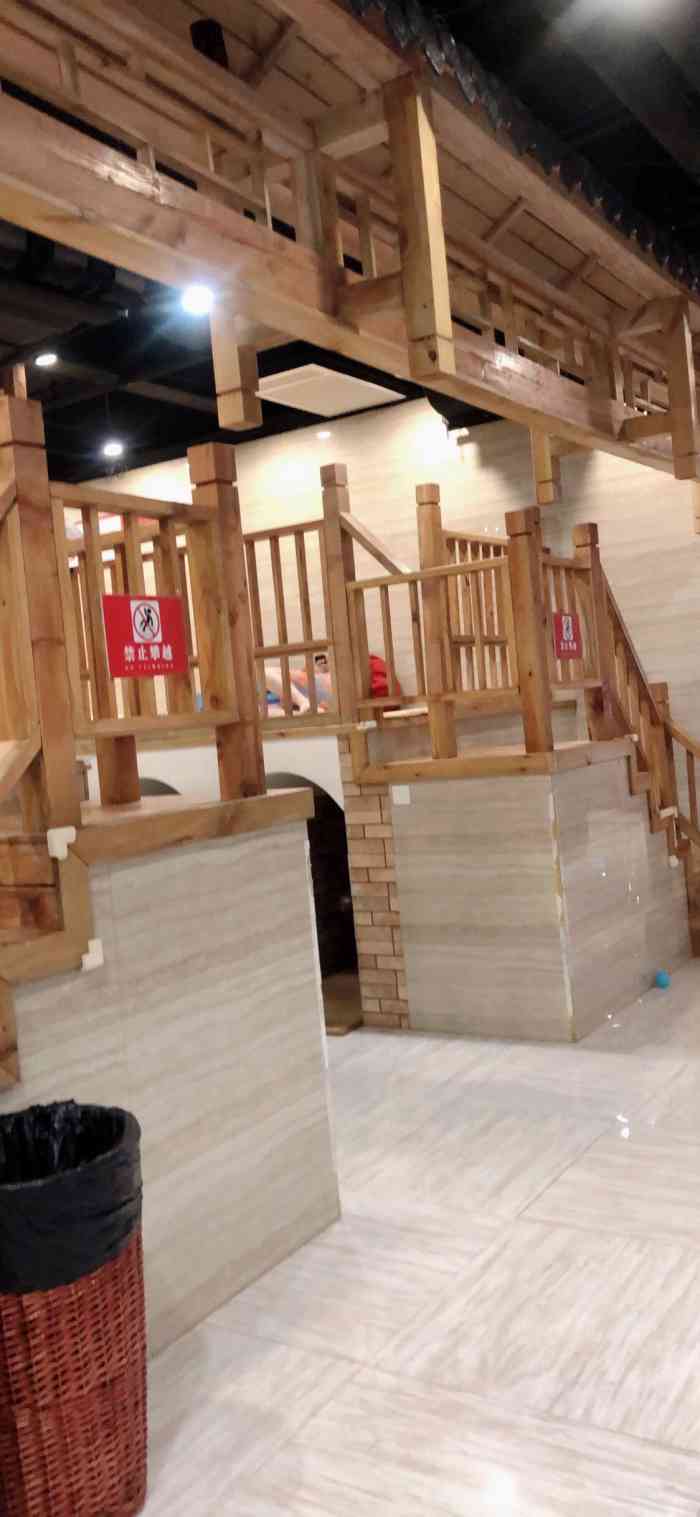 雅韵沐足温泉汗蒸会馆(吴山街店)-"服务挺好的.