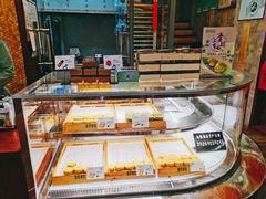 面包甜点陈列柜-南宋胡记(杭州体育场路店)