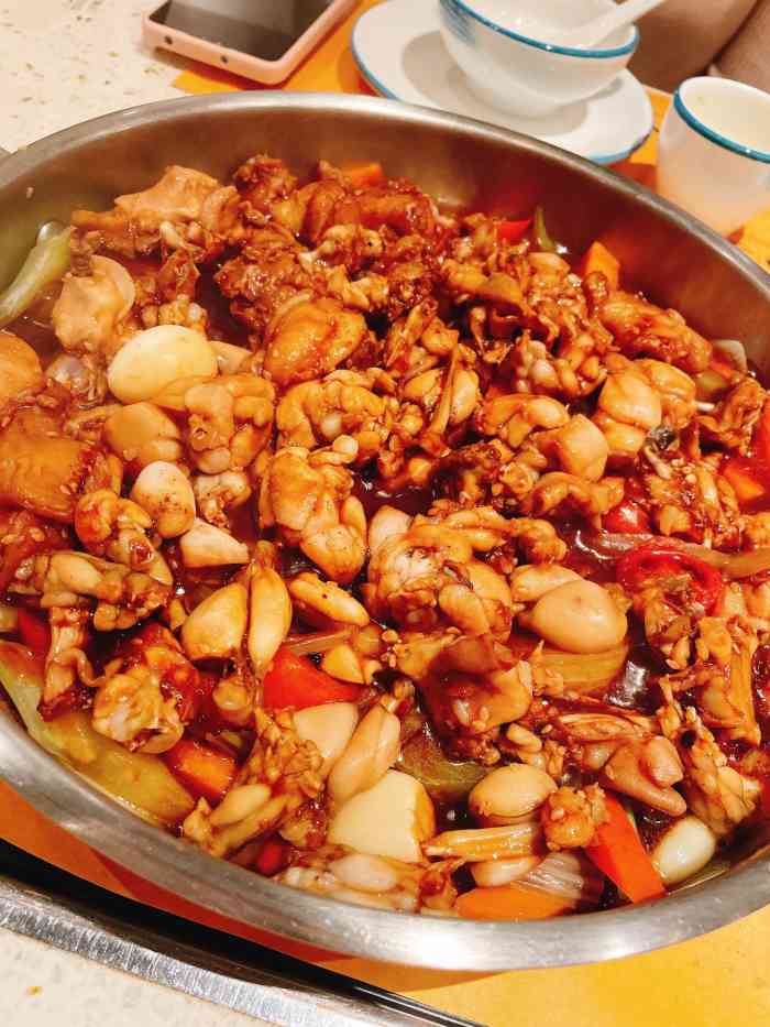 黄记煌三汁焖锅(曜一城店)-"服务态度很好,去的时候