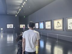 -罗红摄影艺术馆