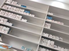 -茂菊口腔连锁(浦东南路店)