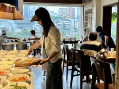 -包整·丝娃娃(甲秀楼景观店)