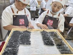 -众品老方子锅贴甜沫(李村店)