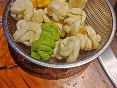 -山河屯铁锅炖(绥望路店)