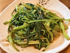 -泰堤坊(淡水体育馆店)