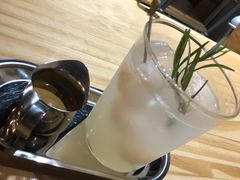 啡仔笑（荔枝美式苏打）-无牌咖啡&酒馆
