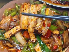 -易老九江湖菜(北滨一路店)