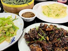 -雪野鱼头大王邢府公老店(雪野湖店)