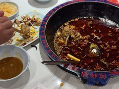 -何师傅美蛙鱼头(汉街店)