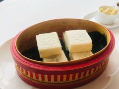 红豆沙方糕-悦轩中餐厅·高空江景·杭州柏悦酒店