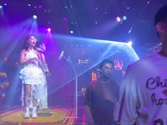 -喜鹊音乐酒馆(西街店)