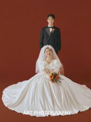 -纪梵希旅拍婚纱摄影(大连总店)