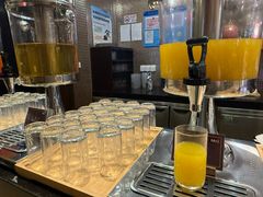 -上海西藏大厦万怡酒店Momo Cafe(徐汇店)