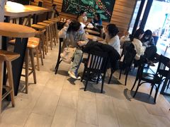 -星巴克(杭州西湖银泰1F店)