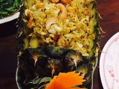 -Dang restaurant (patong phuket)