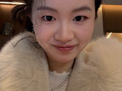 -ME觅妆·定制美妆·彩妆私教(菱角湖店)