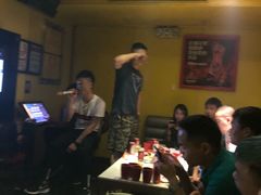 -百威KTV(恒福路店)
