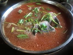 -野山舂·贵州现舂酸汤牛肉(东山店)
