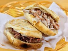 -闫家驴肉火烧(五四店)