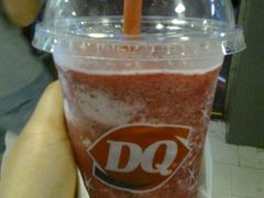 风尚秀身-DQ·蛋糕·冰淇淋(新佳丽店)