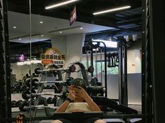 -超鹿运动(达信大厦店)