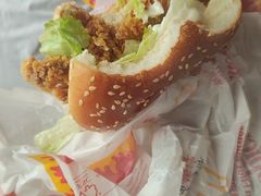-麦当劳(新天地得来速店)